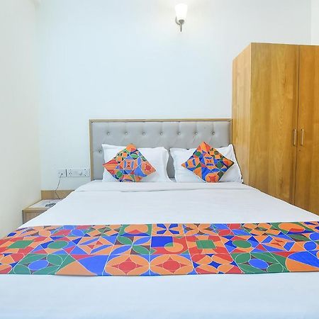 Hotel Fabexpress De Classio With Pool - Nr Candolim Beach Esterno foto